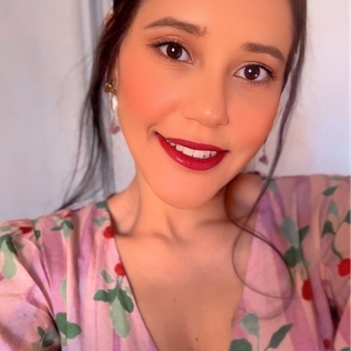 8B93E1DB-2C8F-480B-8025-4C828E093488